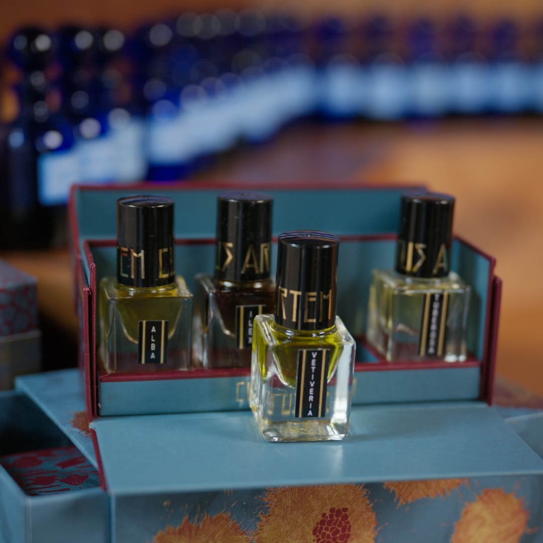 The Perfect Gift for Fragrance Lovers